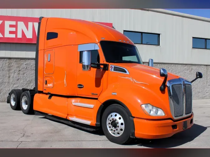 2020 Kenworth T680