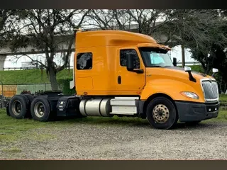 2022 INT LT625 6x4