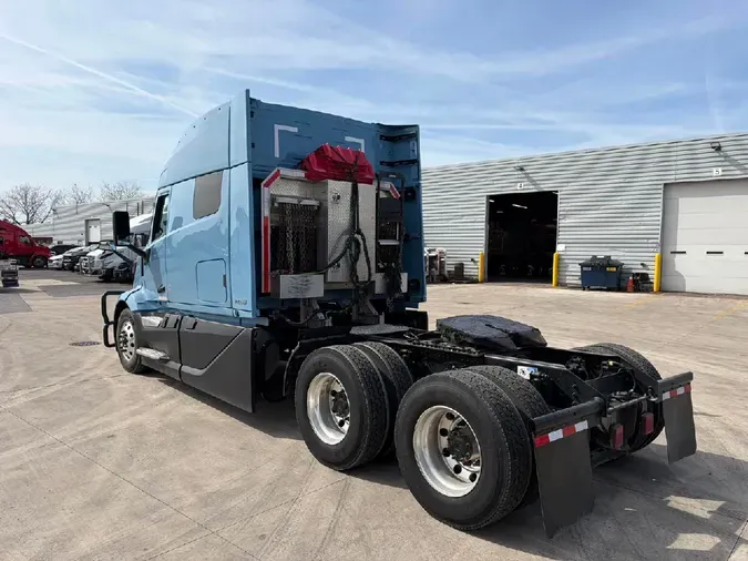 2026 VOLVO VNL64T840