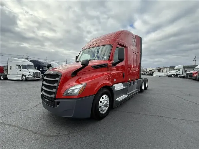 2021 FREIGHTLINER CASCADIA