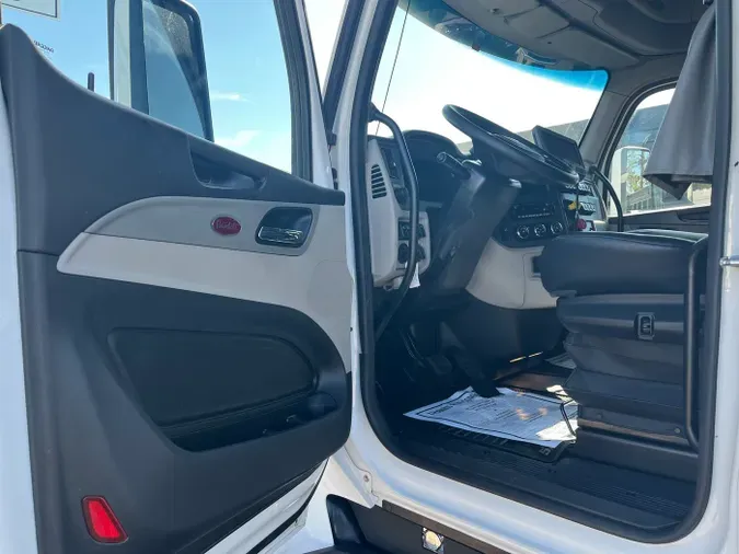 2023 Peterbilt 579eb19b5f3dfc3212cd3f82590e5d1c6e8