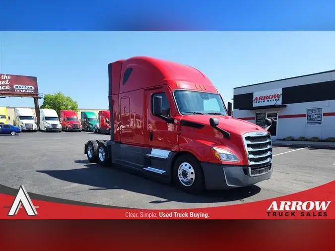 2022 FREIGHTLINER CA126