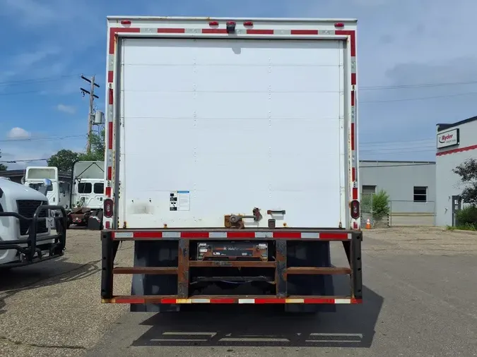 2019 FREIGHTLINER M2 106