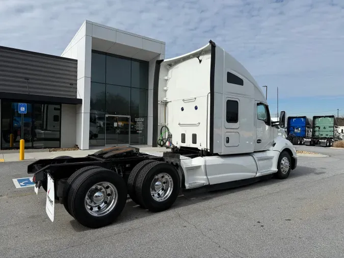 2022 Kenworth T680