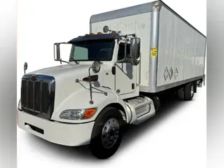 2020 Peterbilt 337