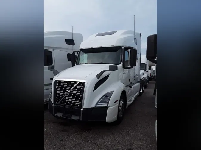 2020 VOLVO VNL64T-760eb2c7a3a4c63caeced72809908b1425b