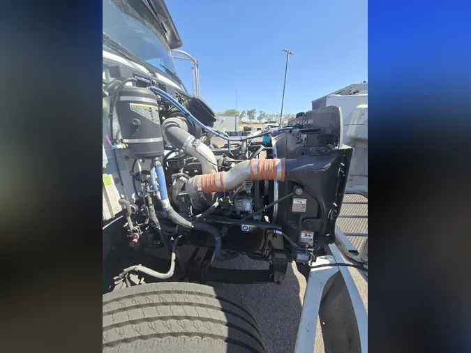 2020 Peterbilt 337