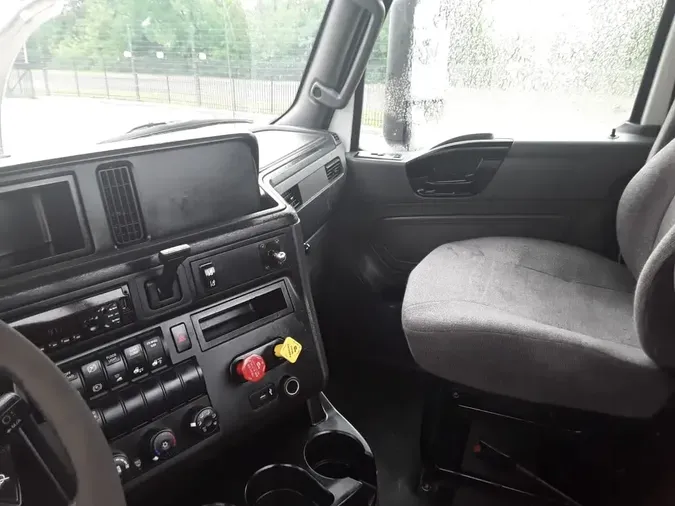 2018 NAVISTAR INTERNATIONAL LT625 DAYCAB T/A