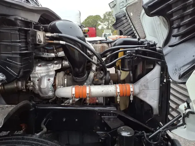 2020 FREIGHTLINER/MERCEDES CASCADIA 125eb359fcfddf38e7e2525cece037326ea