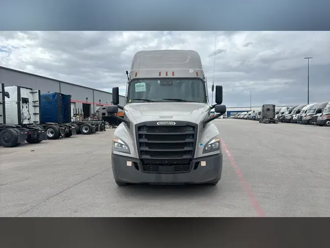 2021 Freightliner Cascadia