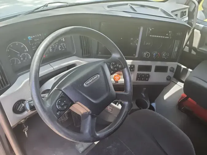 2022 FREIGHTLINER/MERCEDES NEW CASCADIA PX12664eb3cacddf139e77183b0609f582b6df6