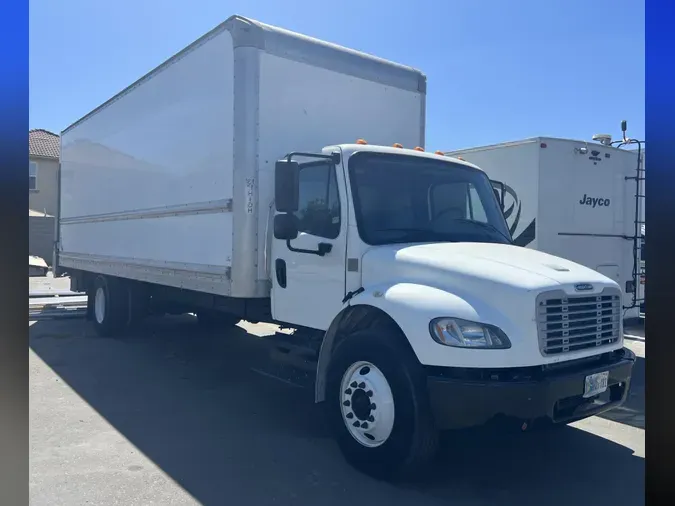 2018 Freightliner Business Class M2 106