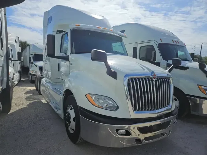 2020 NAVISTAR INTERNATIONAL LT625 SLPR CAB