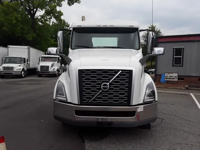 2019 VOLVO VNL64TRACTOR