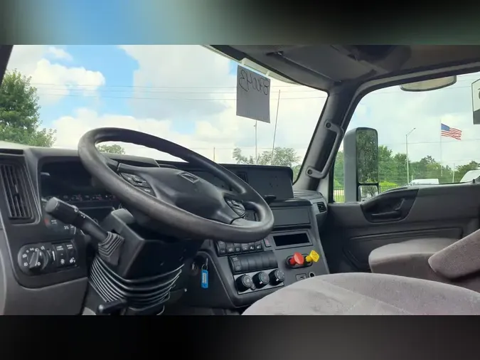 2019 NAVISTAR INTERNATIONAL LT625 DAYCAB T/Aeb401a3baef4d228061f81a8e23eb00d
