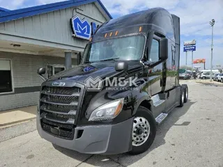 2023 FREIGHTLINER Cascadia 126
