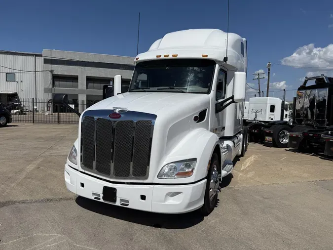 2022 Peterbilt 579