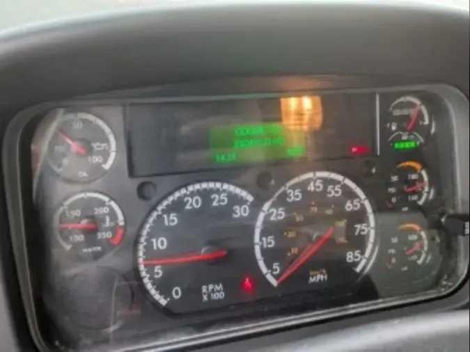 2019 FREIGHTLINER/MERCEDES M2 106