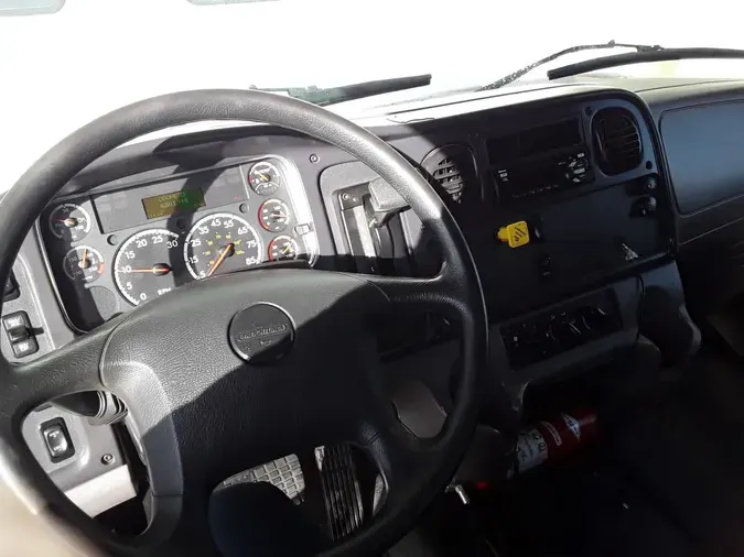 2018 FREIGHTLINER/MERCEDES M2 106eb57fb25dfbc1116eb70eed60d22578d