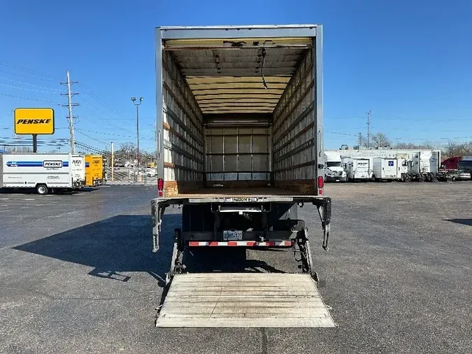 2019 Freightliner M2