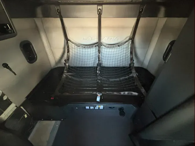 2020 FREIGHTLINER CASCADIA 126