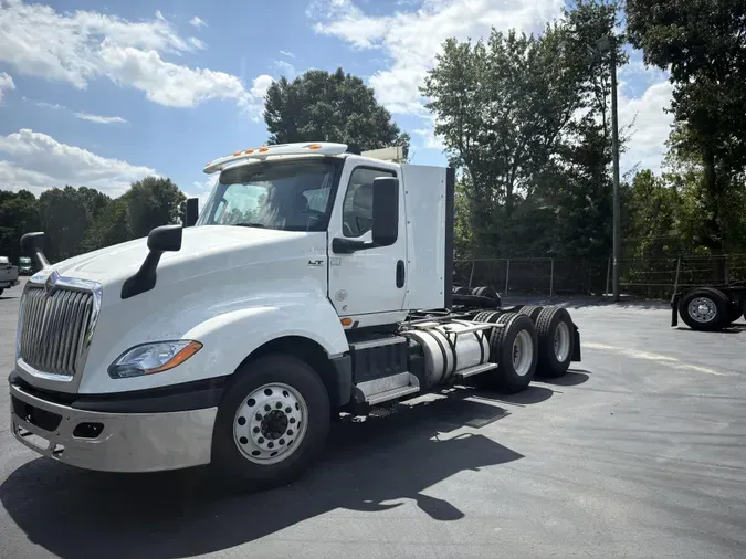 2022 International LT625
