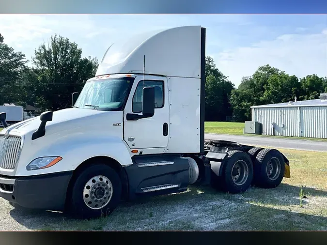 2021 INT LT625 6x4eb62153f1923acb929a834729f6669f5