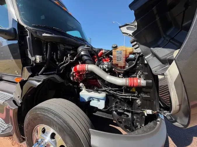 2021 INTERNATIONAL LT625