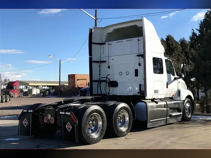 2022 INT LT625 6x4