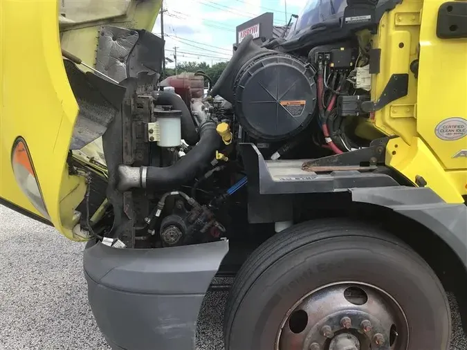 2019 INTERNATIONAL RH613
