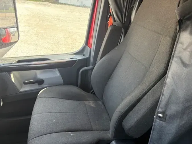 2022 FREIGHTLINER CA126