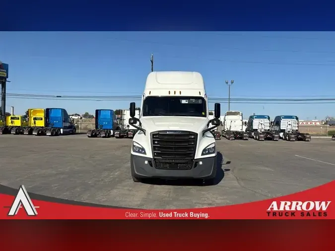 2022 FREIGHTLINER CA126