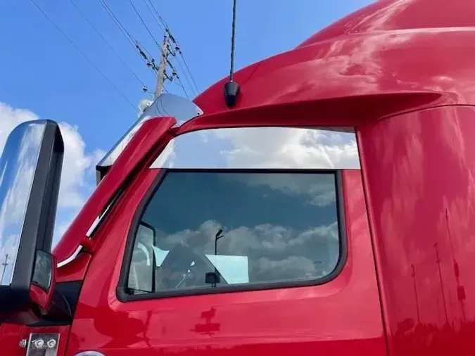2026 Peterbilt 579