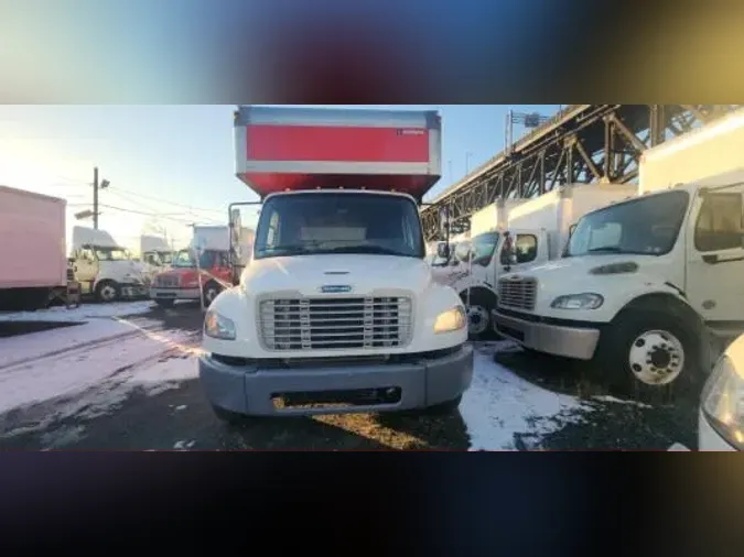 2017 FREIGHTLINER/MERCEDES M2 106