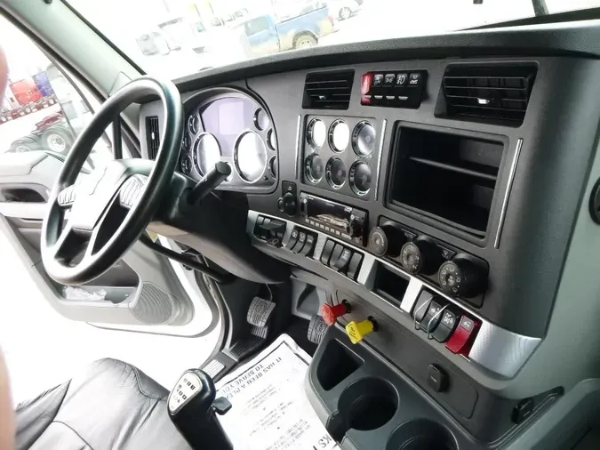 2021 Kenworth T680eb73bce6e07ef7b4bfc31ef3918fac07