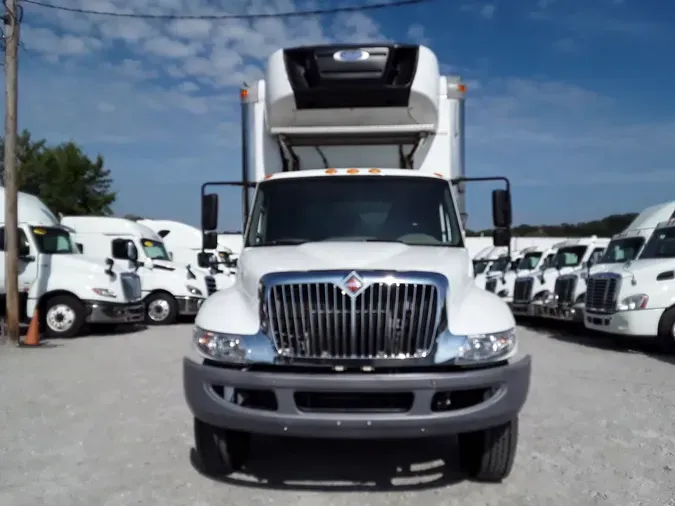 2017 NAVISTAR INTERNATIONAL 4300