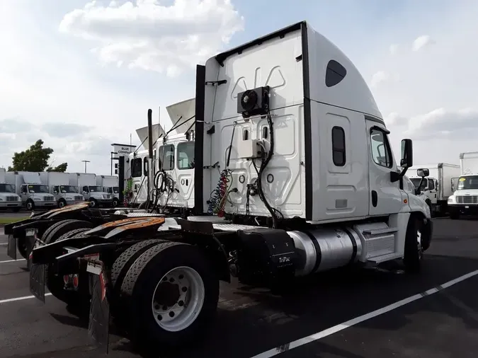 2020 FREIGHTLINER/MERCEDES CASCADIA 125eb7afe71305285b6a40e53013f5ac4c6