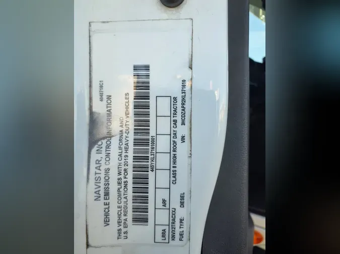 2019 NAVISTAR INTERNATIONAL LT625 DAYCAB T/A