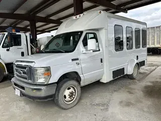 2013 FORD E350