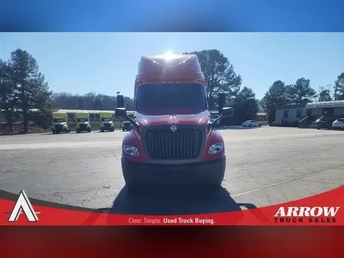 2020 INTERNATIONAL LT