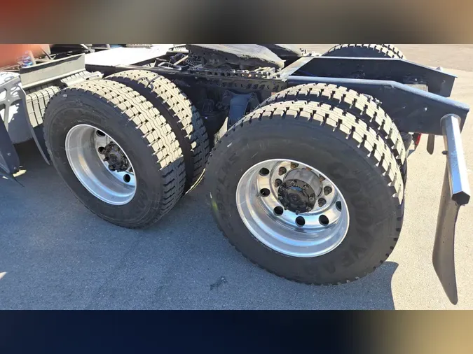 2024 Freightliner Cascadia 126eb8775ae5e2eb077001684f8d101be42