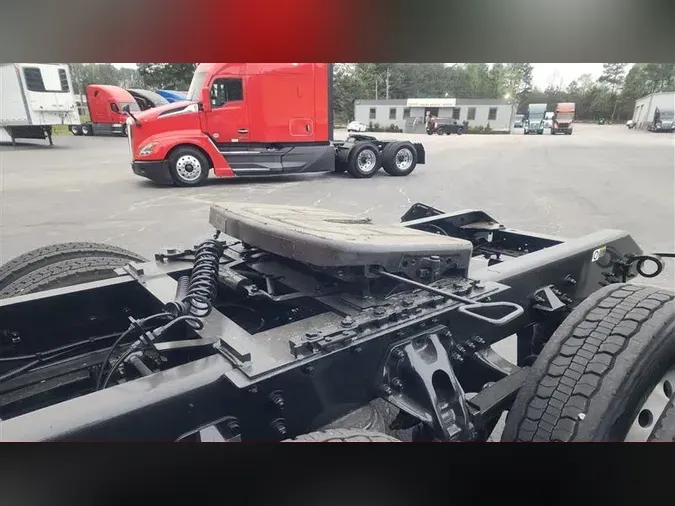 2022 KENWORTH T680