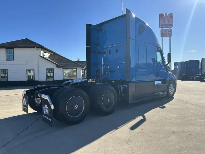 2021 Freightliner Cascadia