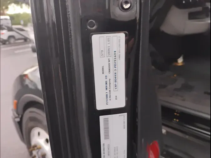2023 Peterbilt 579eb91e2f8c21c559ba74714f494ad0265