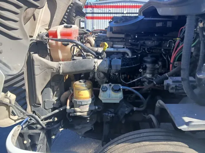 2018 FREIGHTLINER/MERCEDES CASCADIA 125