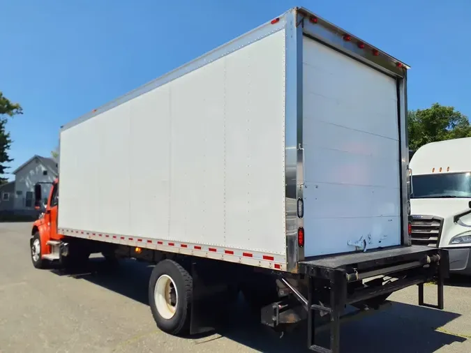 2018 FREIGHTLINER M2 106