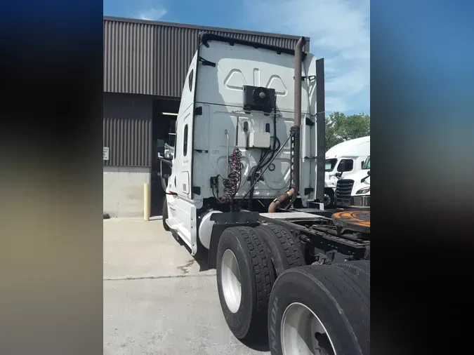 2020 FREIGHTLINER NEW CASCADIA PX12664
