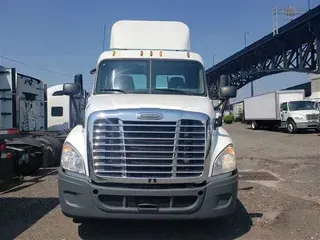 2014 Freightliner CASCADIA 125