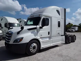 2019 Freightliner NEW CASCADIA PX12664