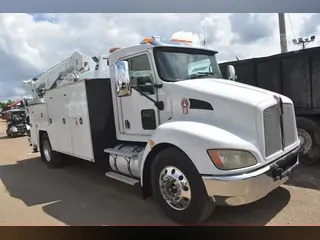 2008 KENWORTH T370